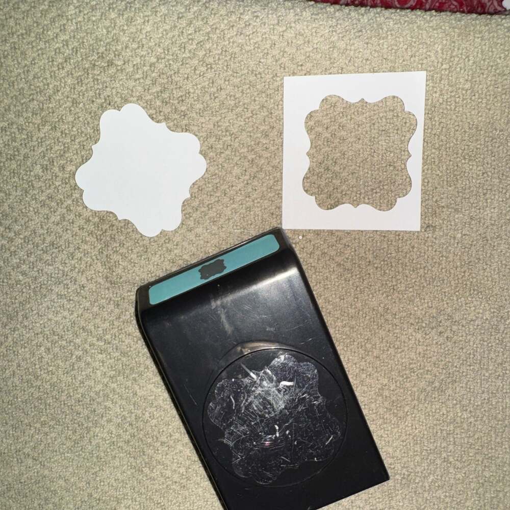 EK Success Decorative Tag Punch - Scrapbooking & Card Making -